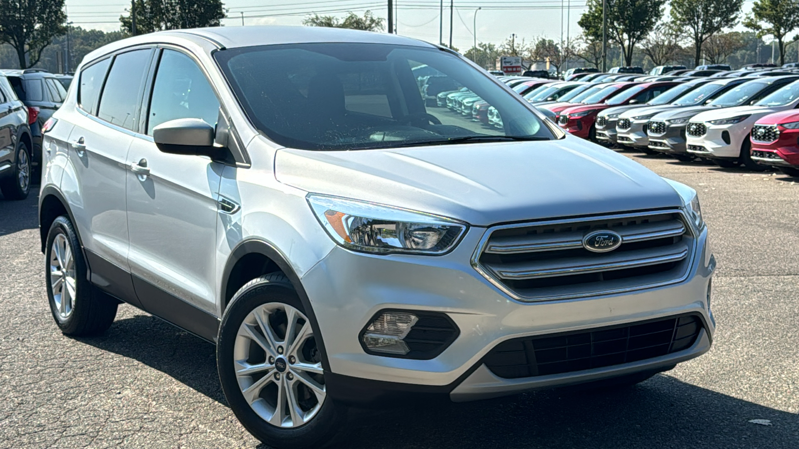 2019 Ford Escape SE 2