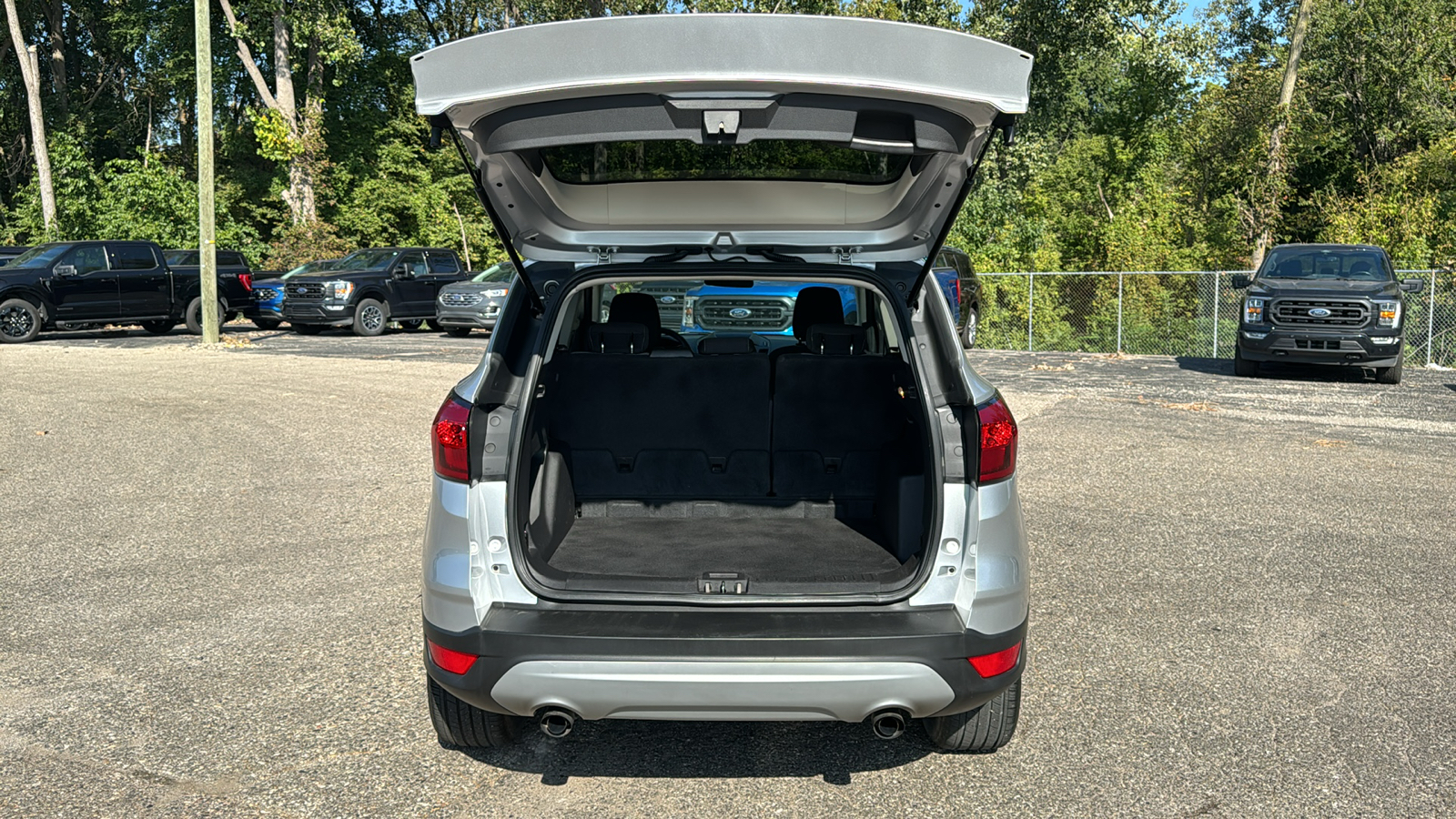 2019 Ford Escape SE 28