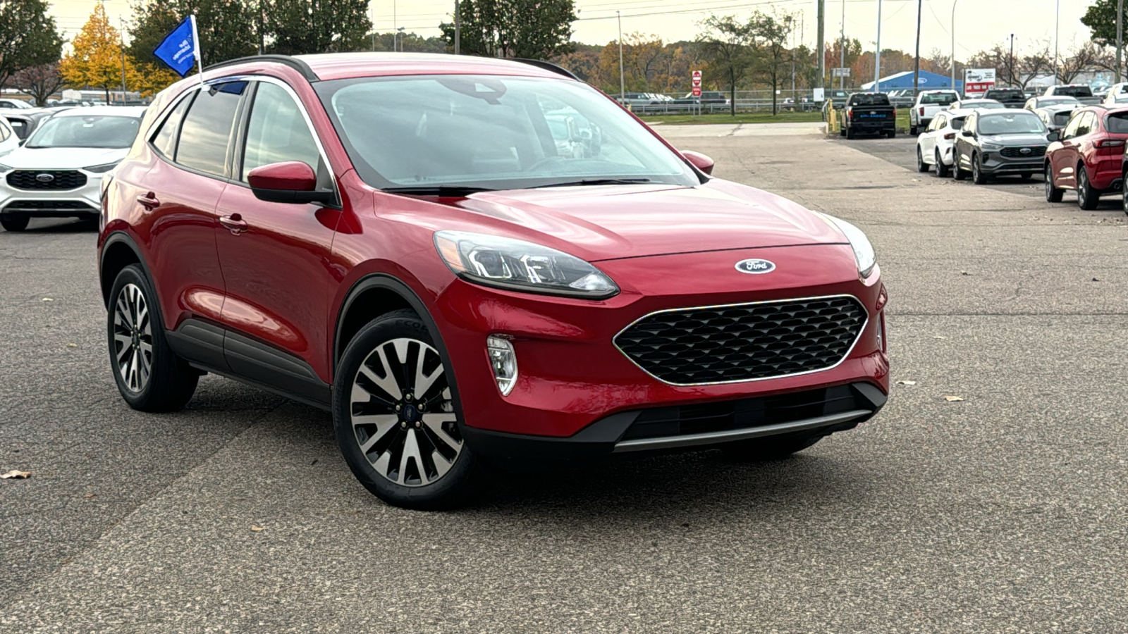 2020 Ford Escape SEL 2