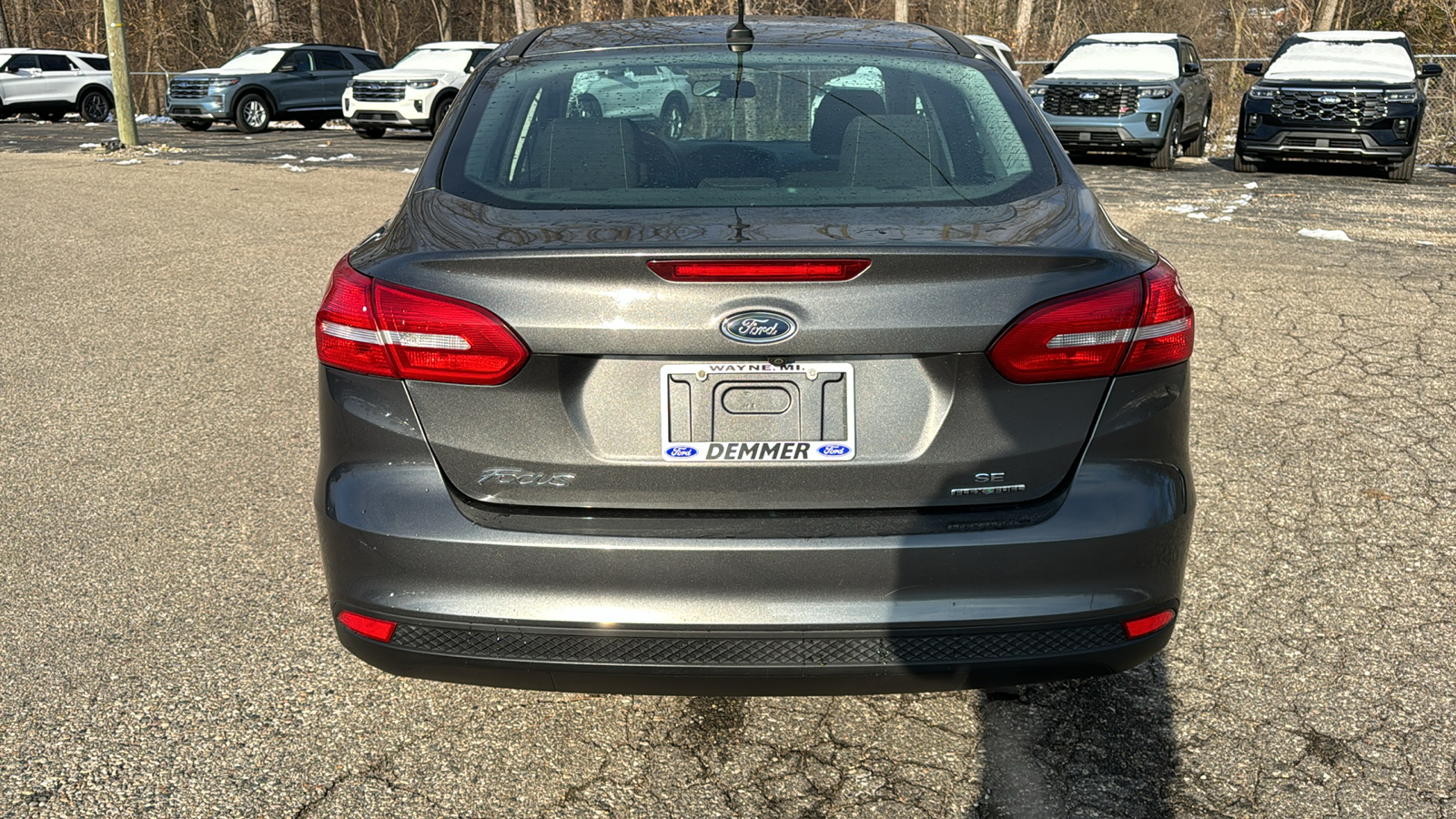 2016 Ford Focus SE 30