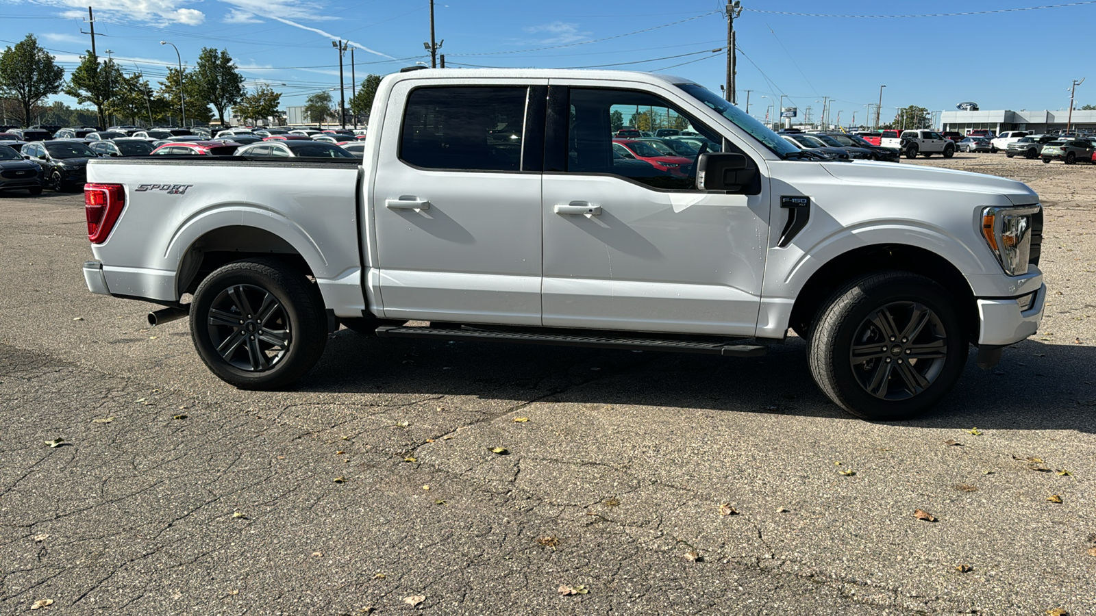 2023 Ford F-150 XLT 3