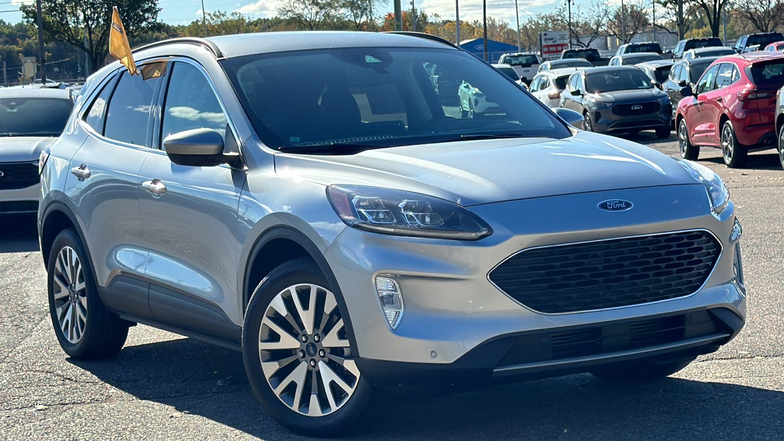 2022 Ford Escape Titanium 2