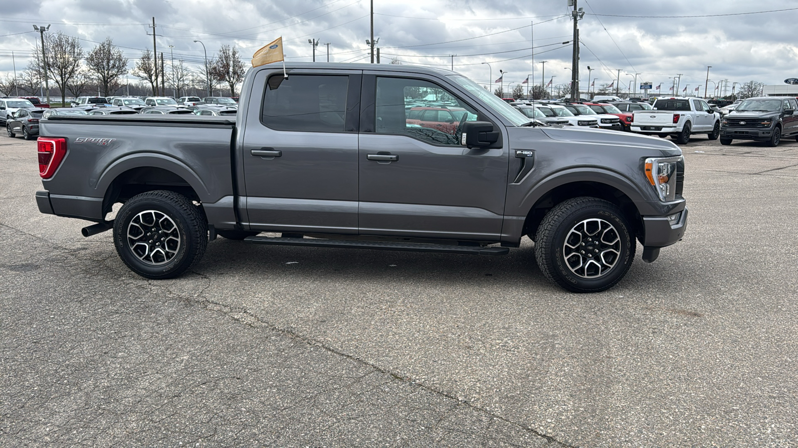 2021 Ford F-150 XLT 3