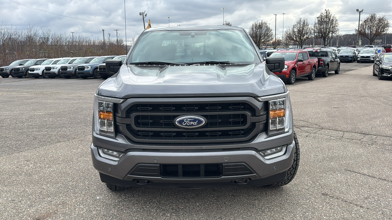 2021 Ford F-150 XLT 28