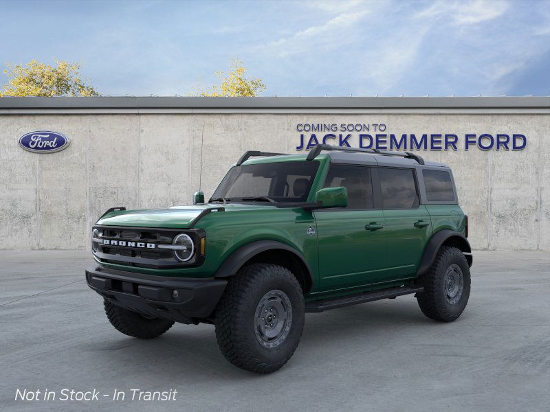 2024 Ford Bronco Outer Banks 2