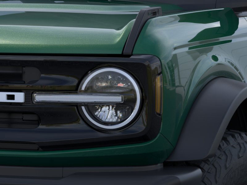 2024 Ford Bronco Outer Banks 21