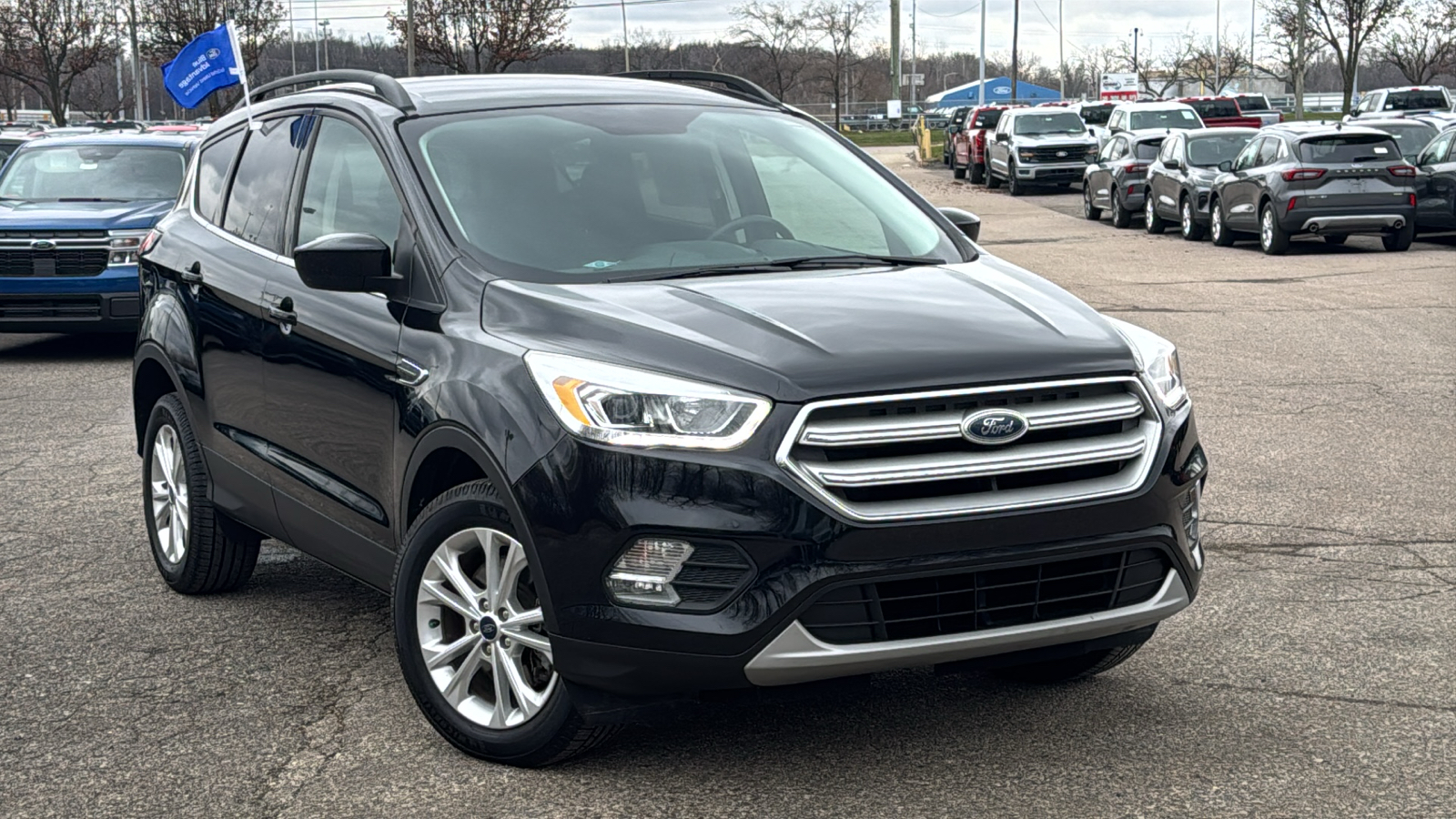 2019 Ford Escape SEL 2