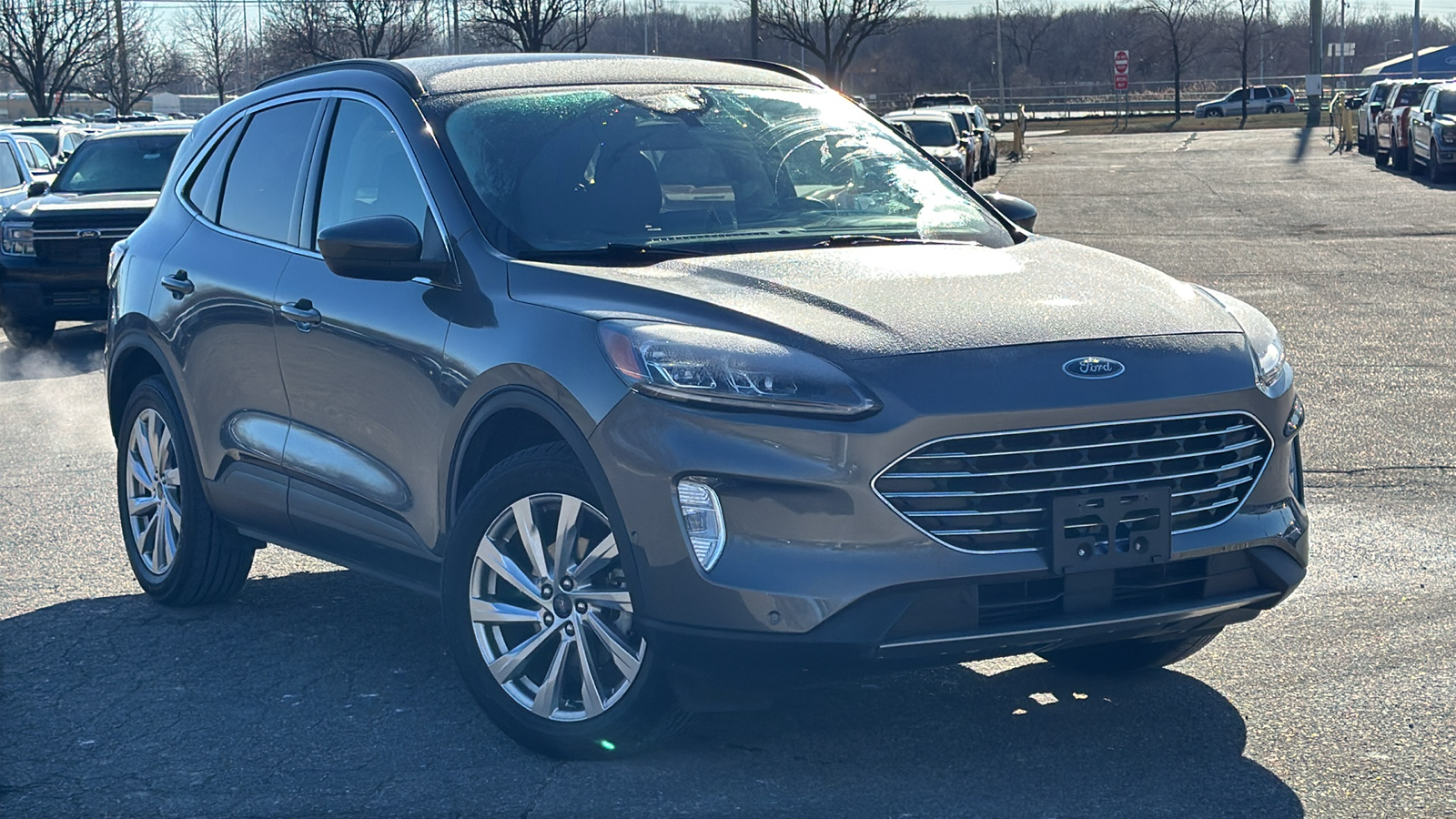 2020 Ford Escape Titanium 2