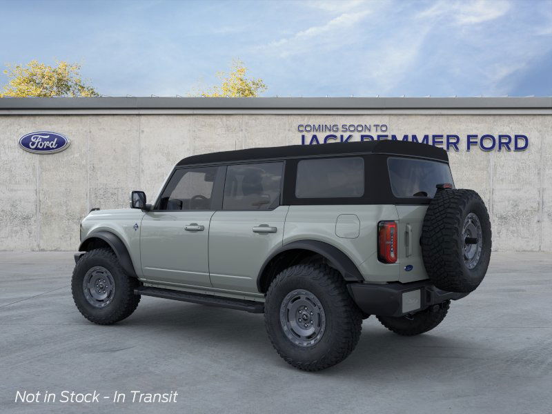 2024 Ford Bronco Outer Banks 4