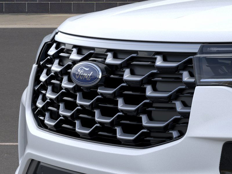 2025 Ford Explorer Platinum 17