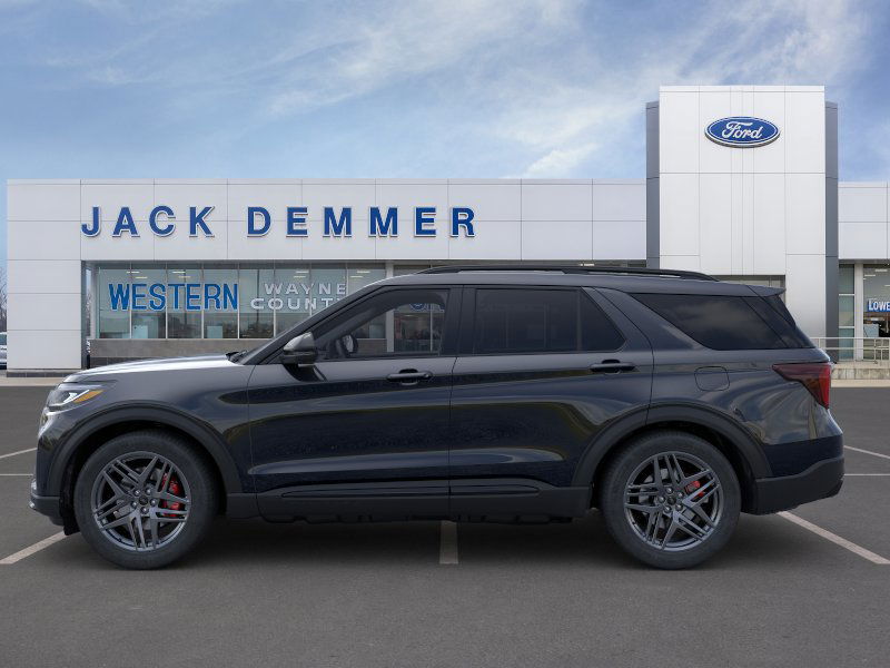 2025 Ford Explorer ST 3