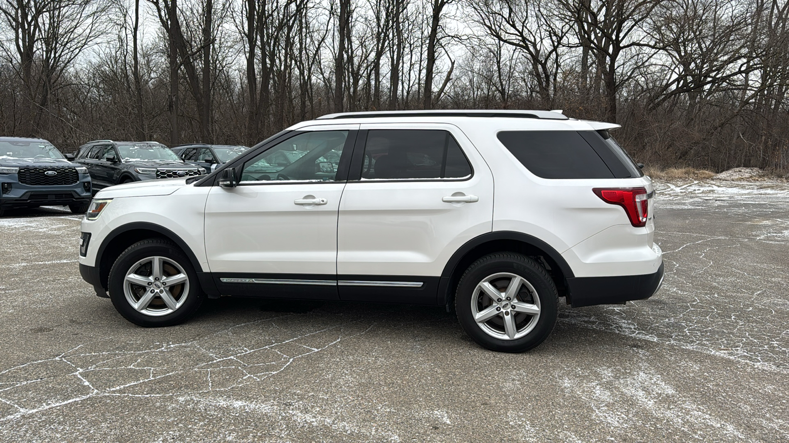 2016 Ford Explorer XLT 6