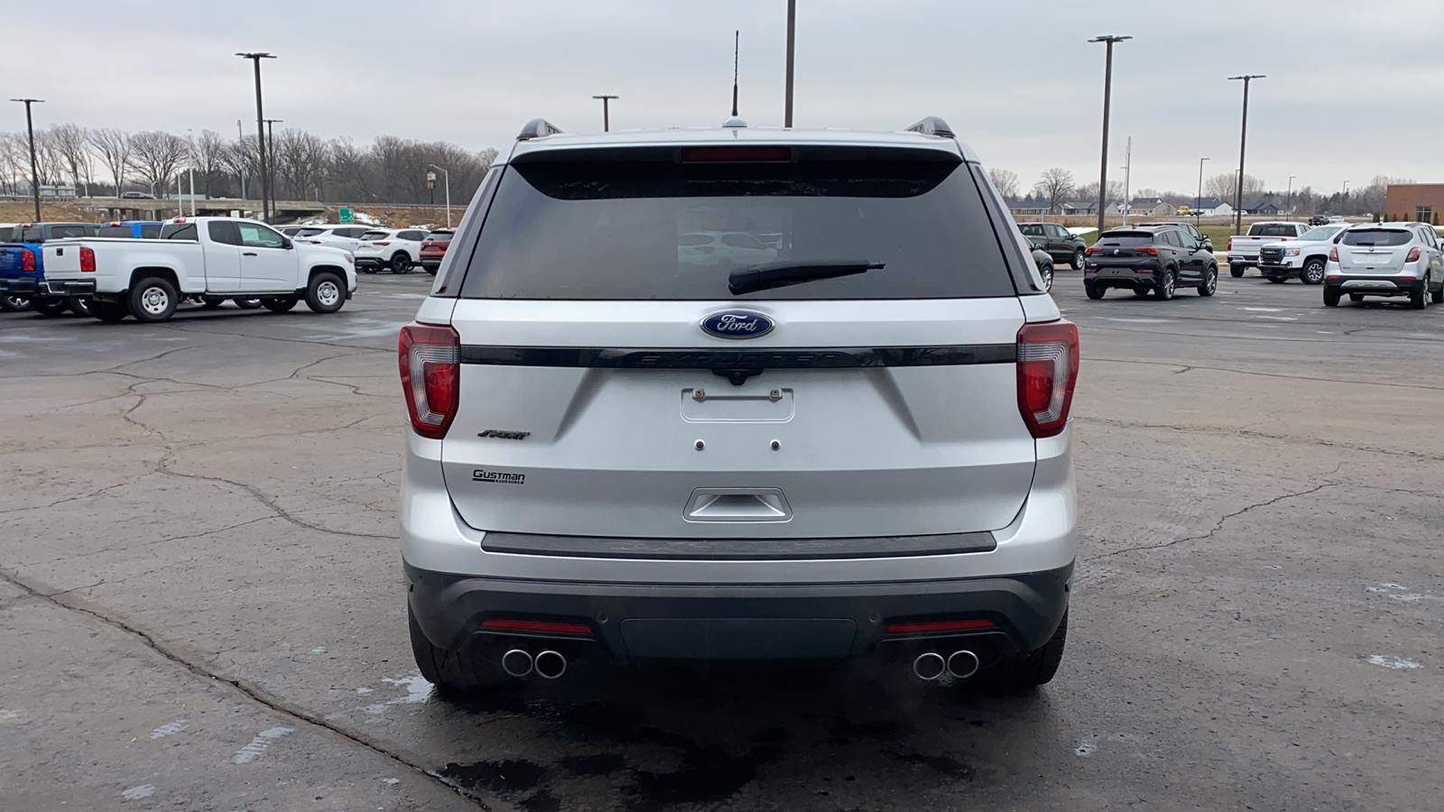 2019 Ford Explorer Sport 4