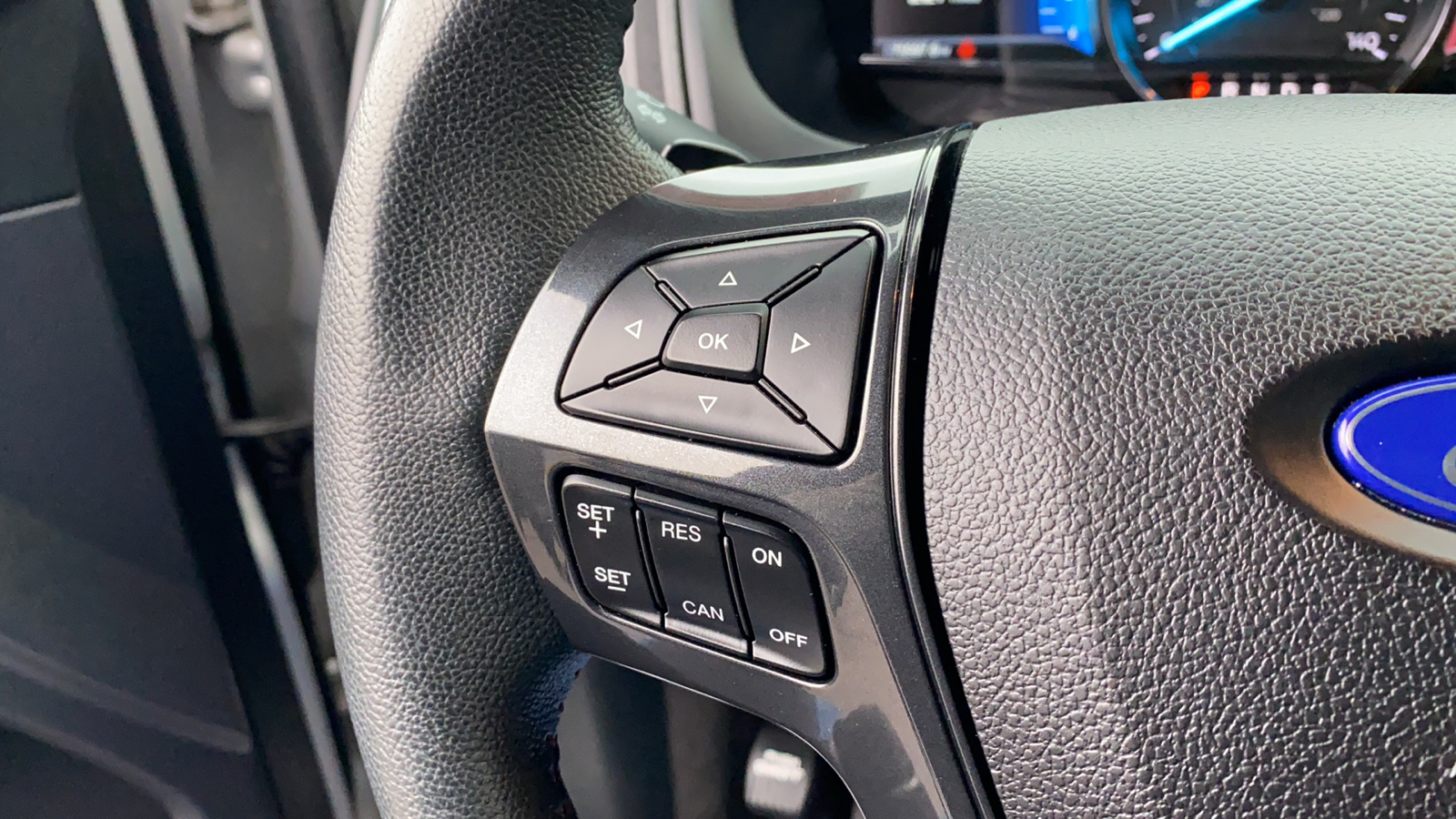 2019 Ford Explorer Sport 14