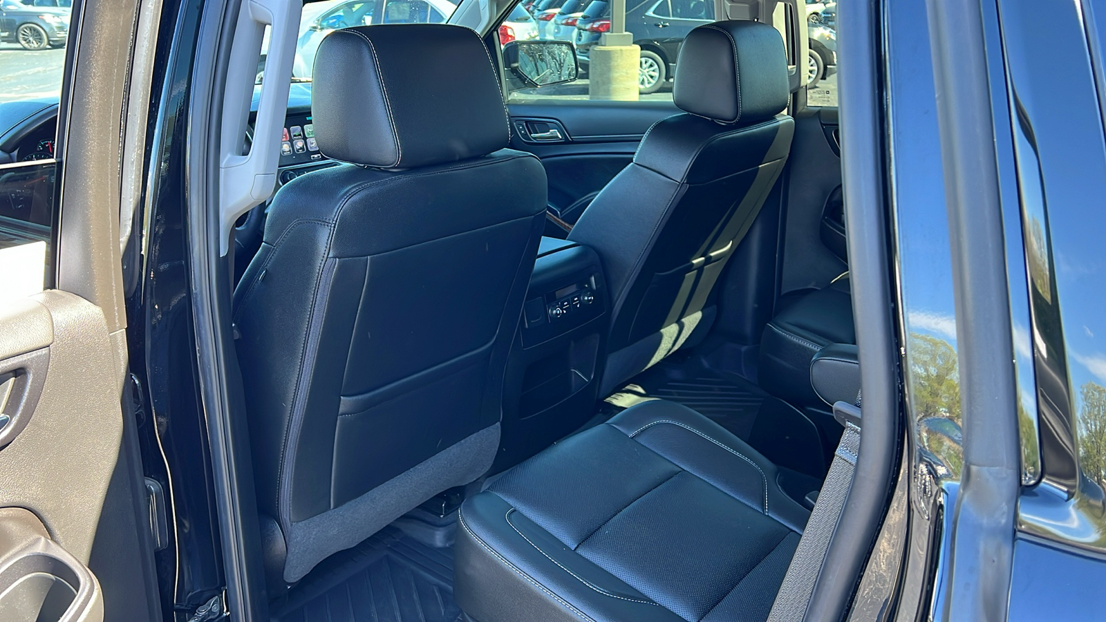 2020 Chevrolet Tahoe Premier 28