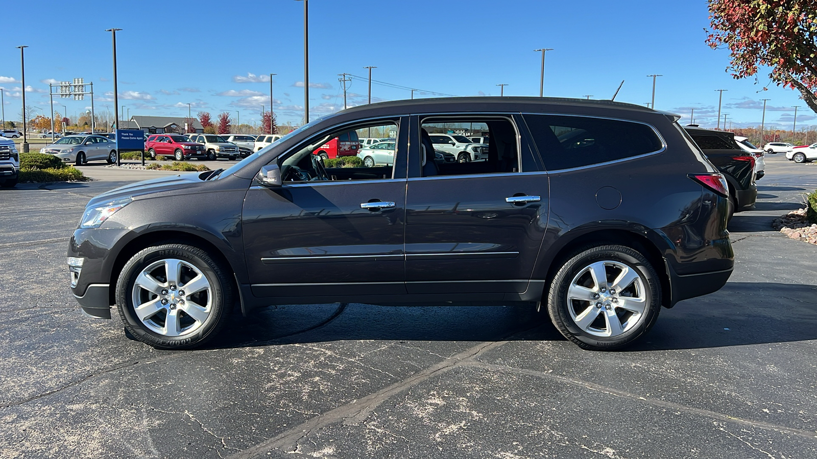 2017 Chevrolet Traverse Premier 2