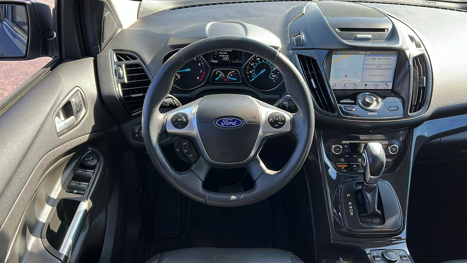 2016 Ford Escape Titanium 9