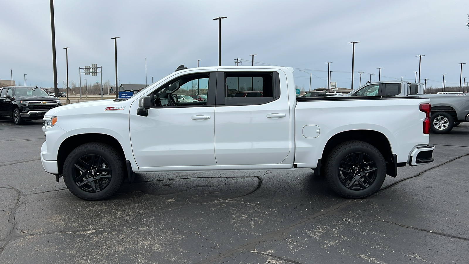 2024 Chevrolet Silverado 1500 RST 2