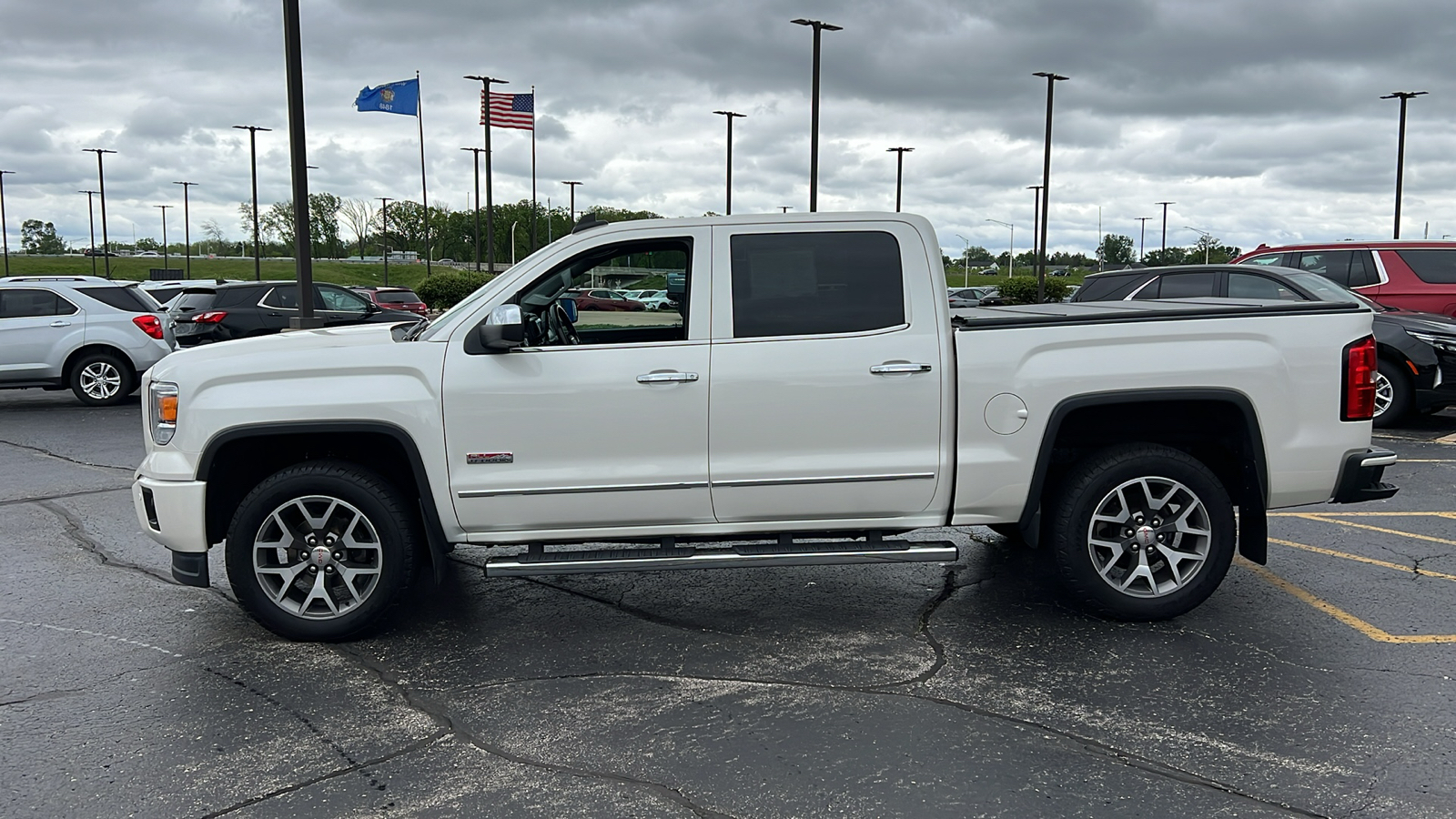 2015 GMC Sierra 1500 SLT 2