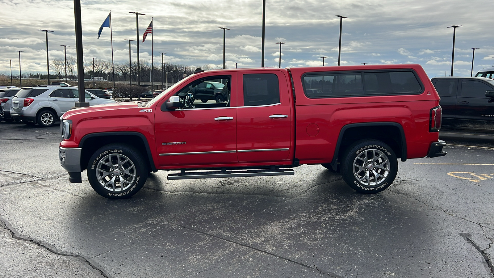 2017 GMC Sierra 1500 SLT 2