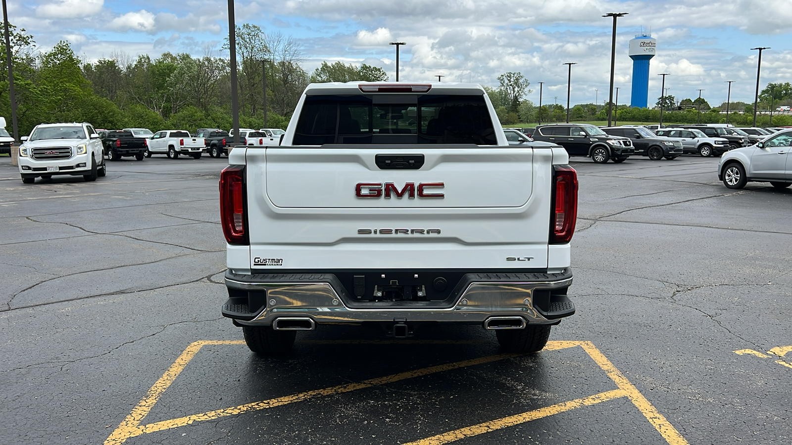 2024 GMC Sierra 1500 SLT 4