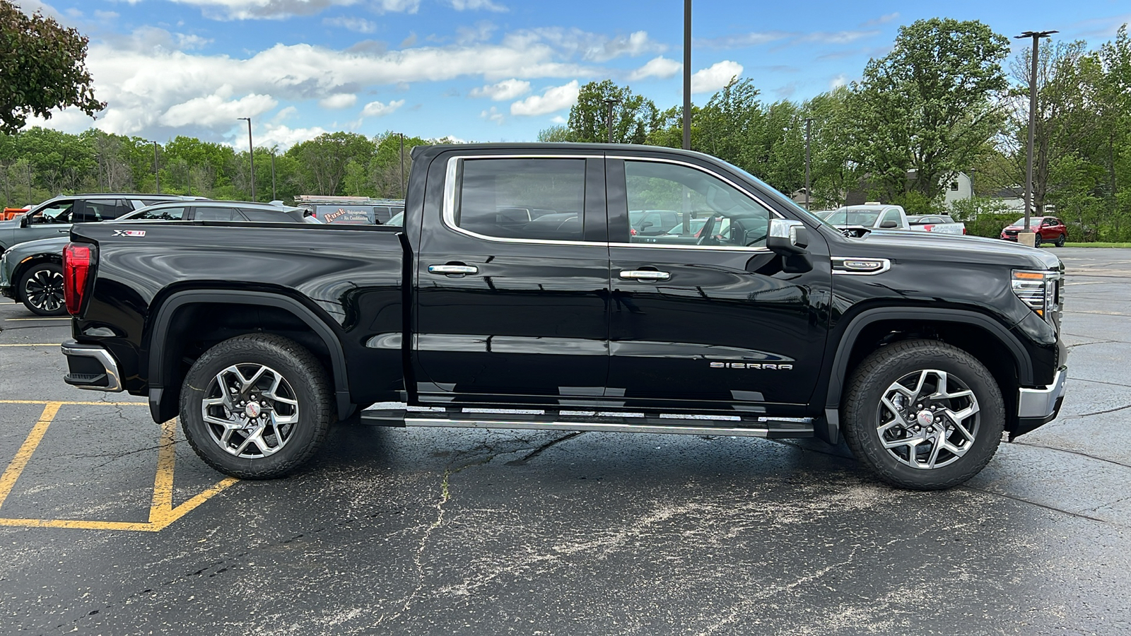 2024 GMC Sierra 1500 SLT 6