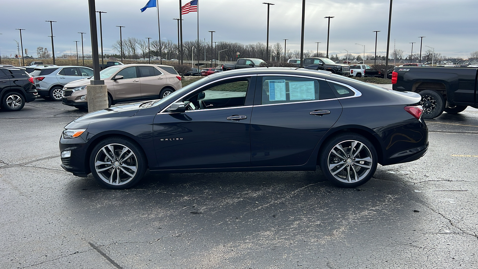 2022 Chevrolet Malibu Premier 2