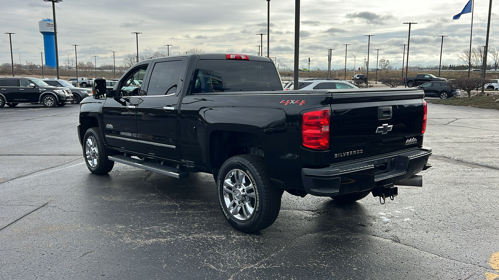 2019 Chevrolet Silverado 2500HD High Country 3