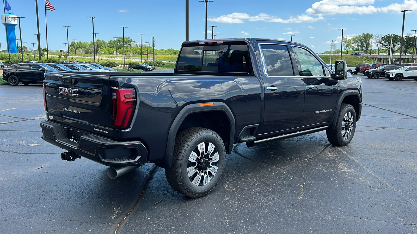 2024 GMC Sierra 2500HD Denali 5