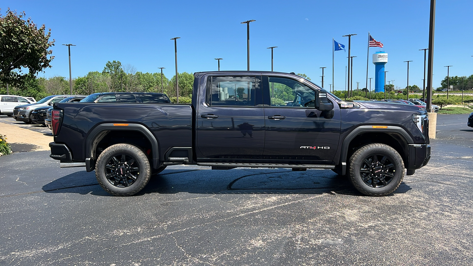 2024 GMC Sierra 2500HD AT4 6