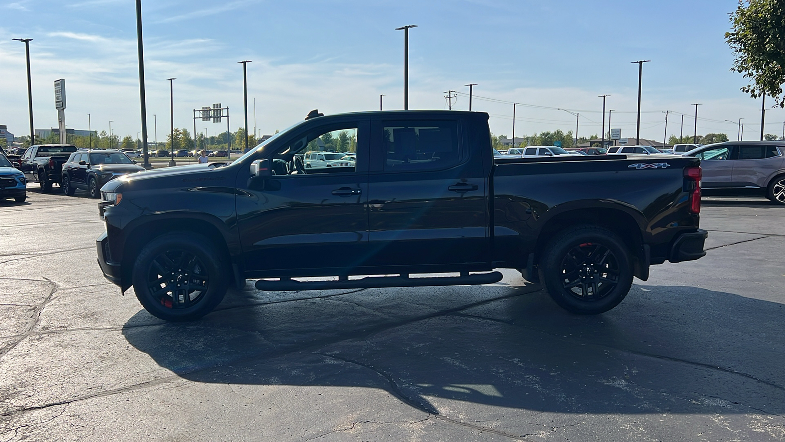 2022 Chevrolet Silverado 1500 LTD RST 2