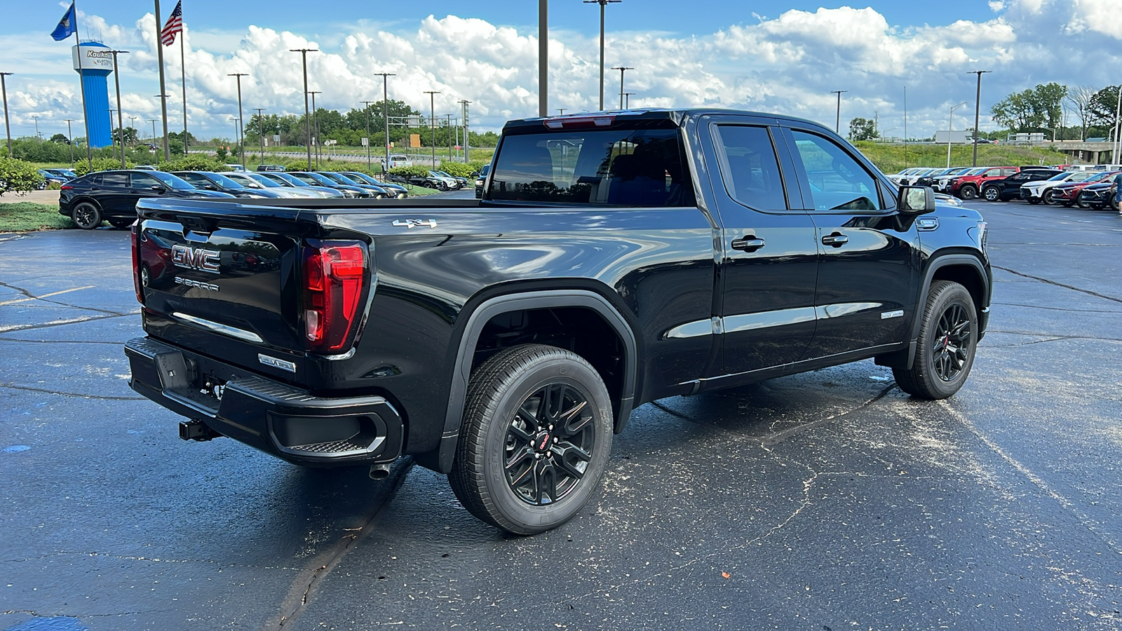 2024 GMC Sierra 1500 Elevation 5