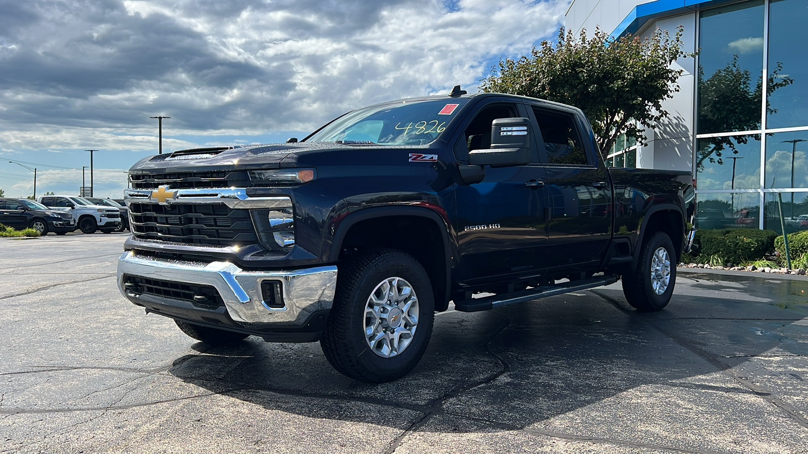 2024 Chevrolet Silverado 2500HD LT 1