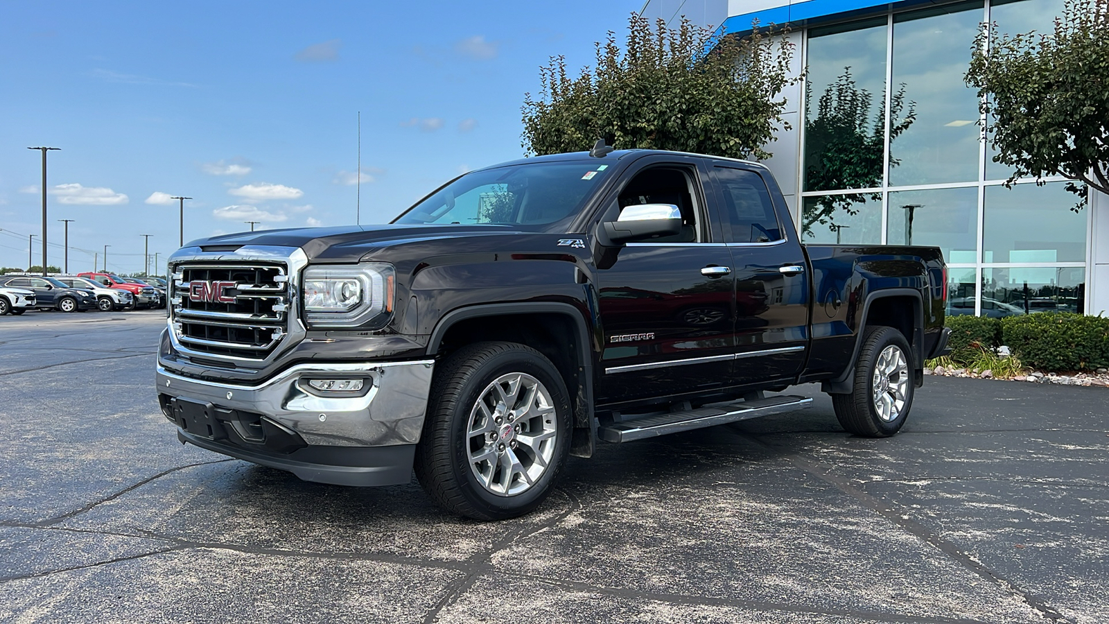 2018 GMC Sierra 1500 SLT 1