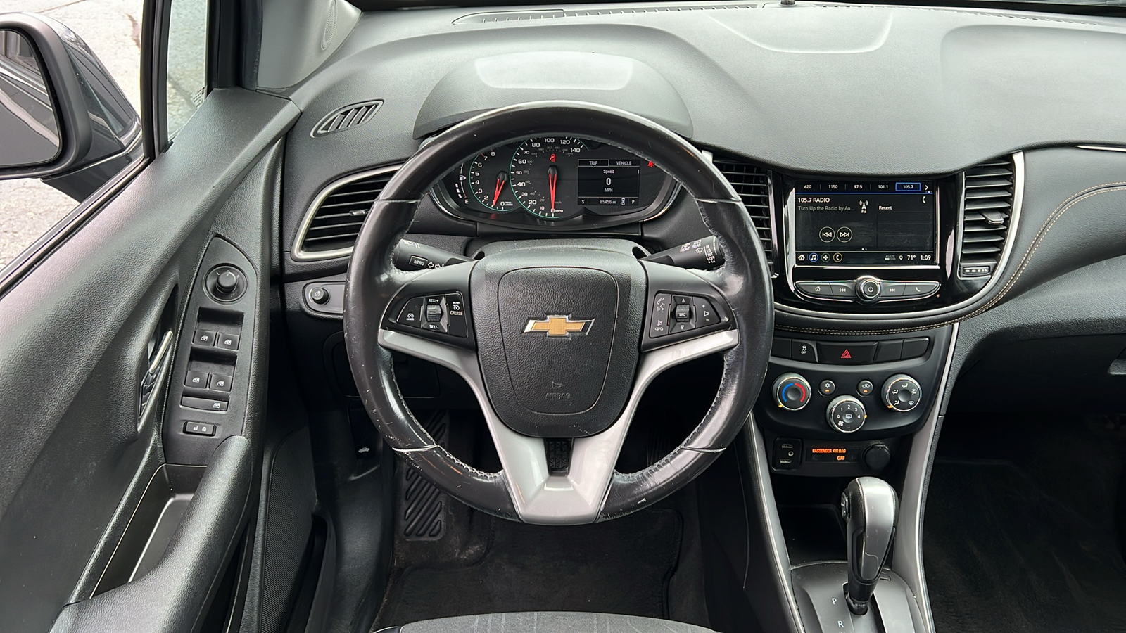 2019 Chevrolet Trax LT 9