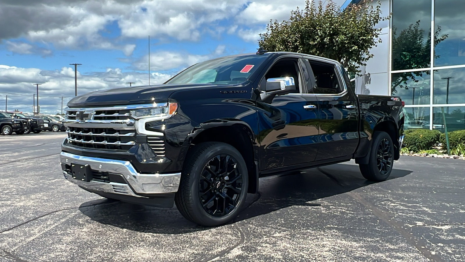 2024 Chevrolet Silverado 1500 LTZ 1