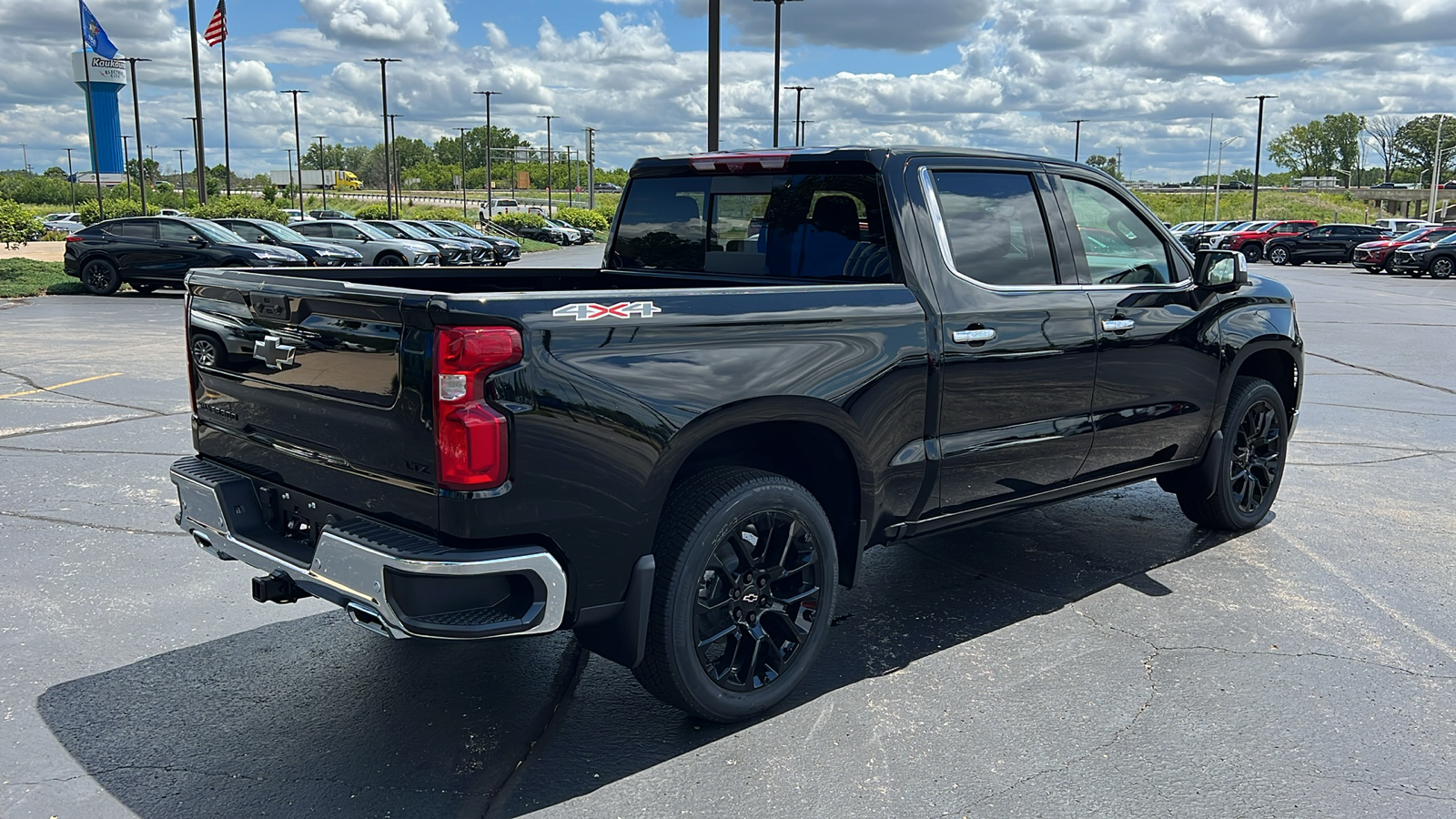 2024 Chevrolet Silverado 1500 LTZ 5