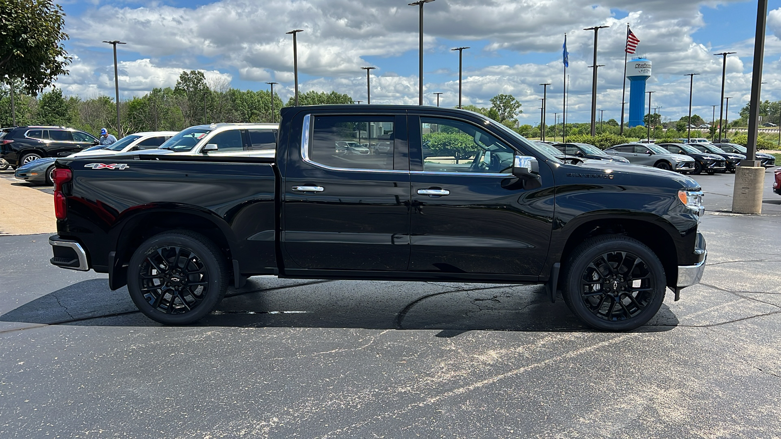 2024 Chevrolet Silverado 1500 LTZ 6