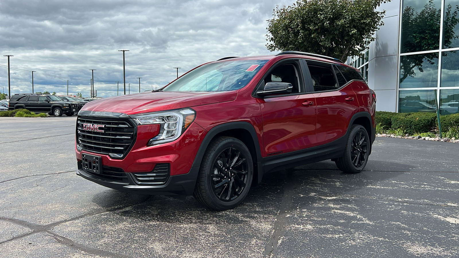 2024 GMC Terrain SLE 1