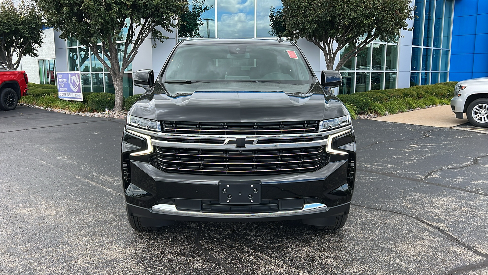 2024 Chevrolet Suburban LT 34