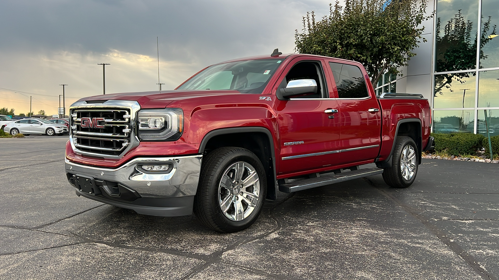 2018 GMC Sierra 1500 SLT 1