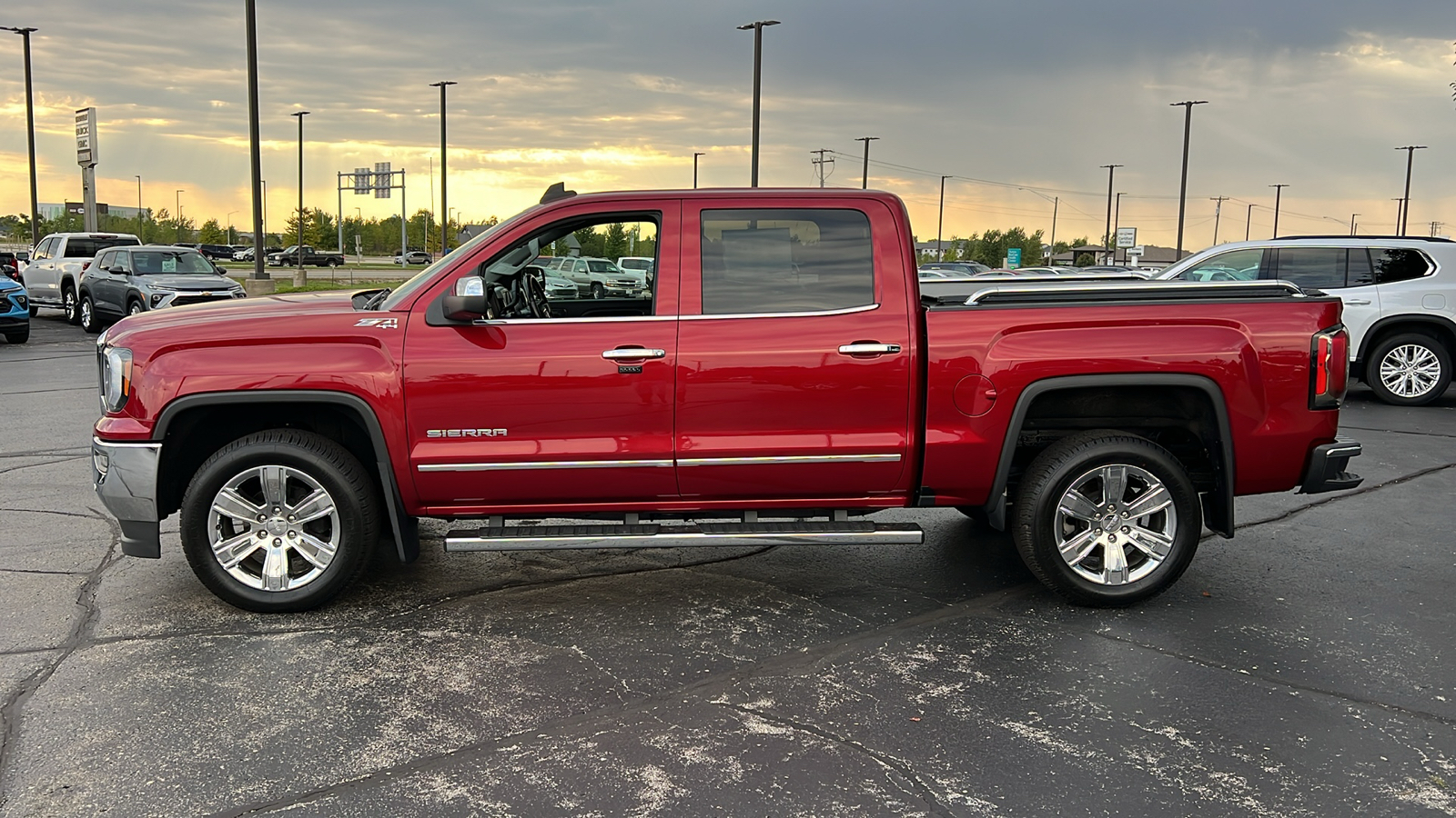 2018 GMC Sierra 1500 SLT 2