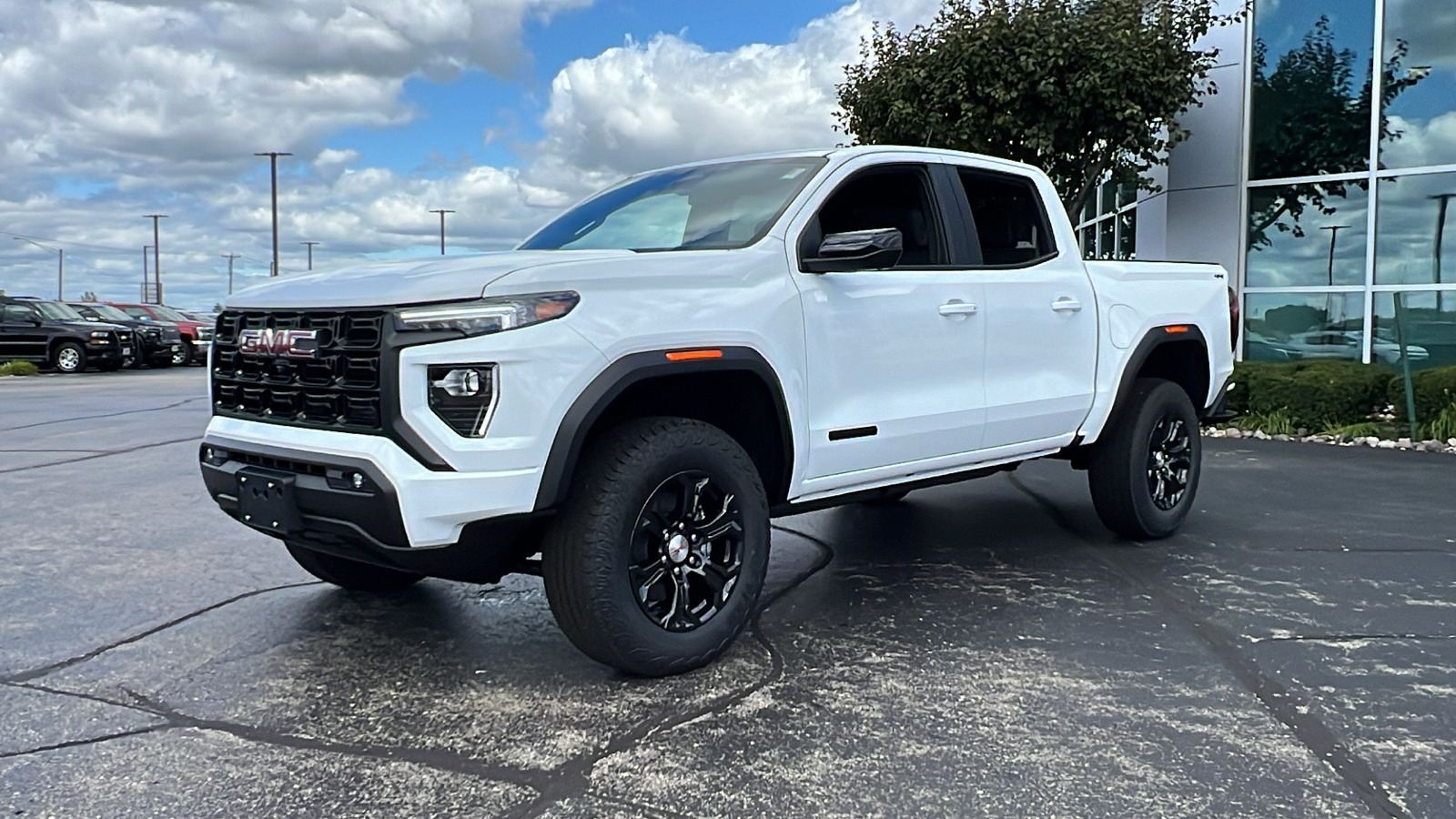 2024 GMC Canyon 4WD Elevation 1