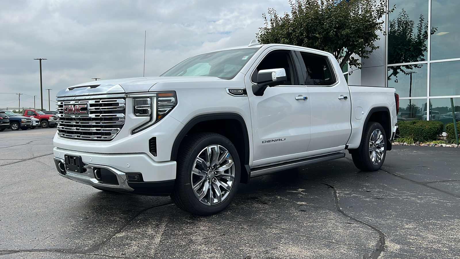 2024 GMC Sierra 1500 Denali 1