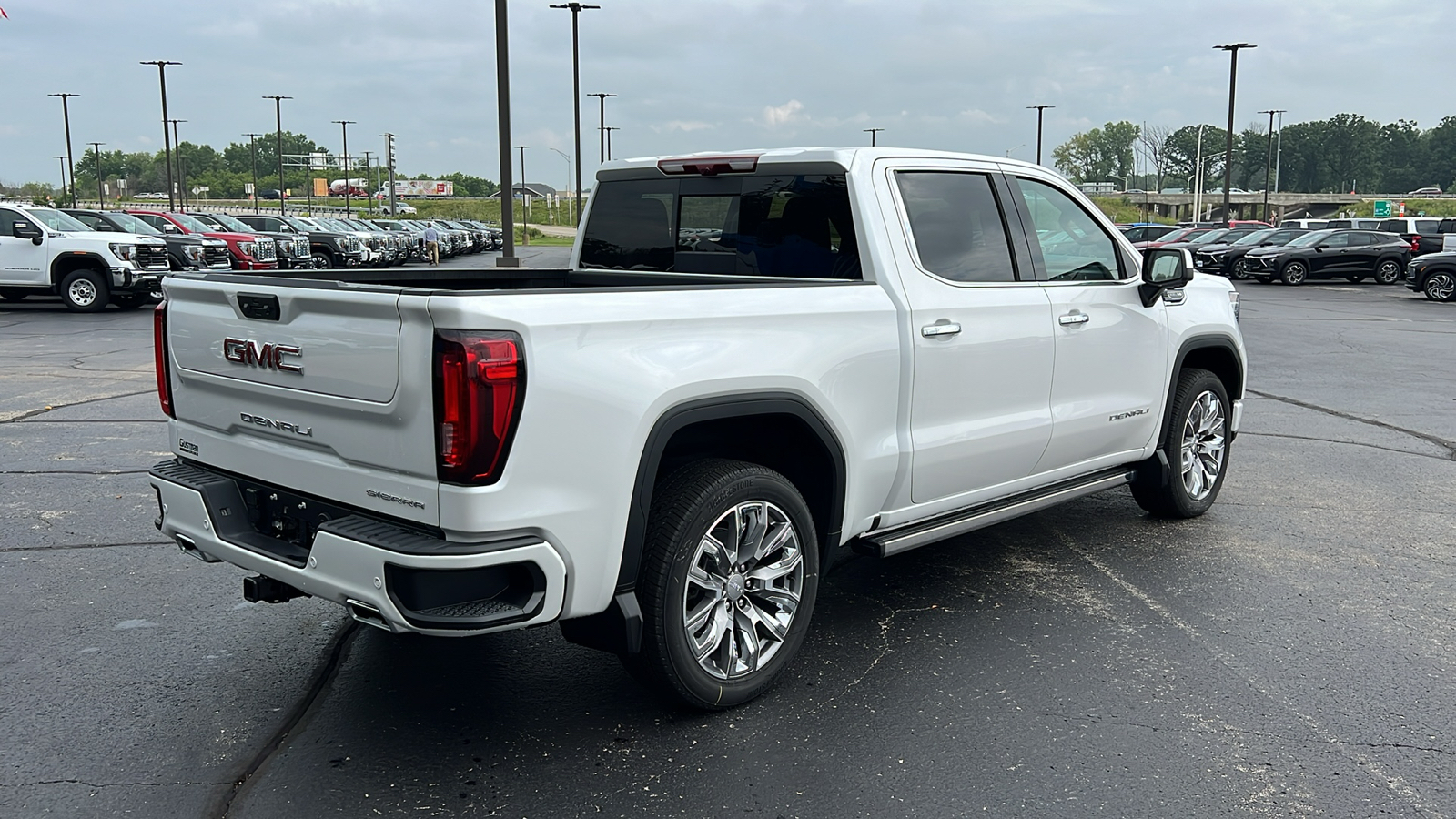 2024 GMC Sierra 1500 Denali 5