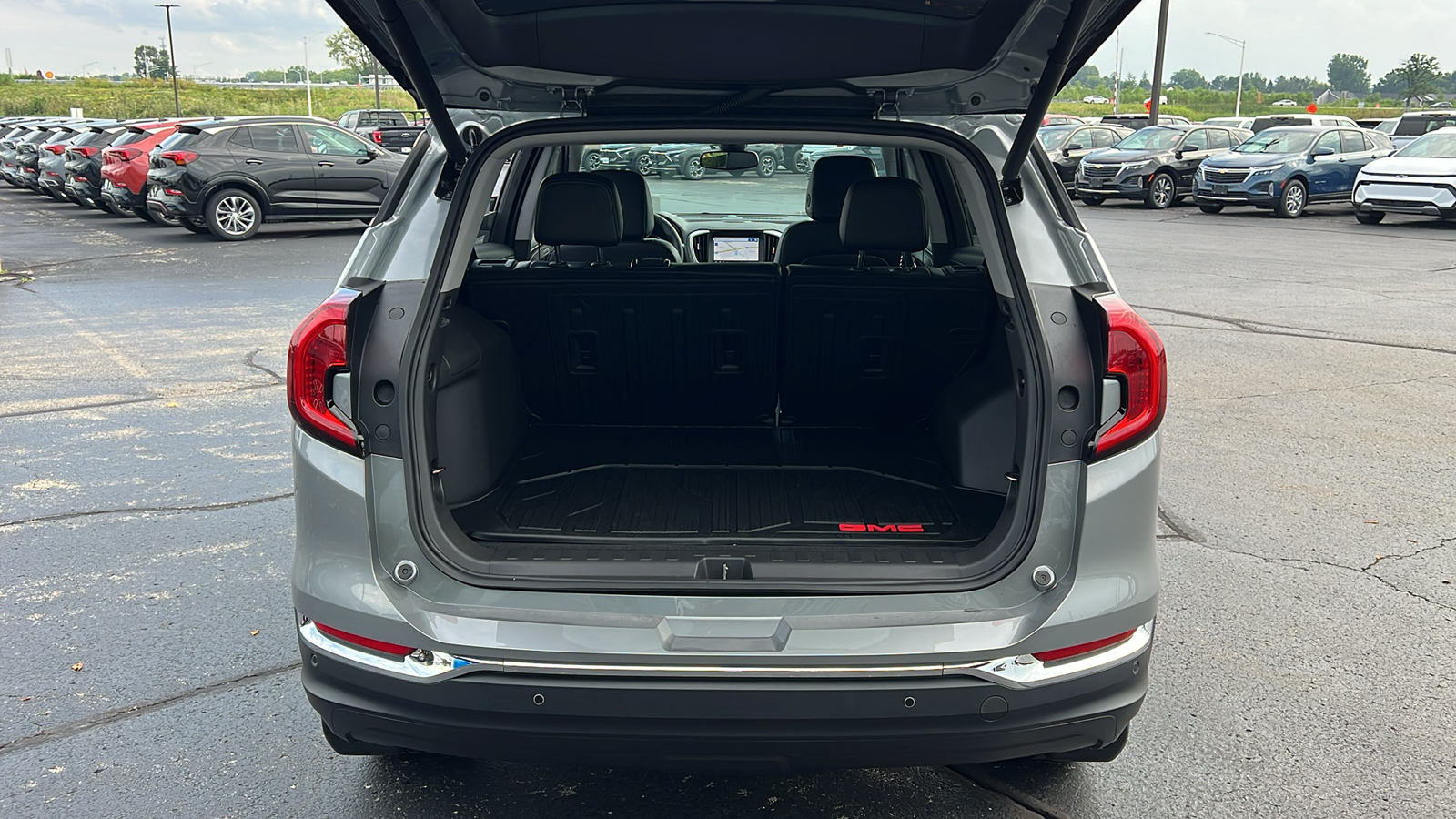 2024 GMC Terrain SLT 30