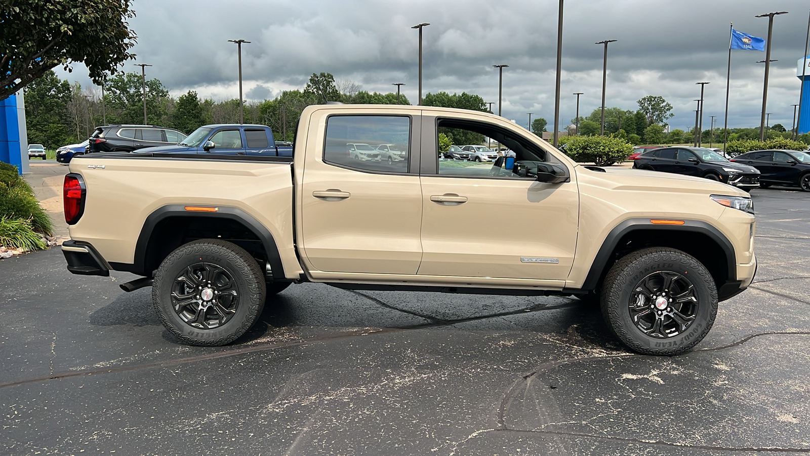 2024 GMC Canyon 4WD Elevation 6