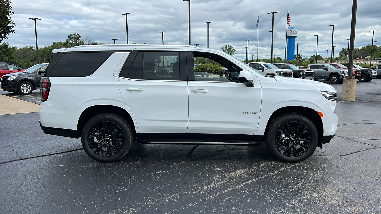 2024 Chevrolet Tahoe LS 6