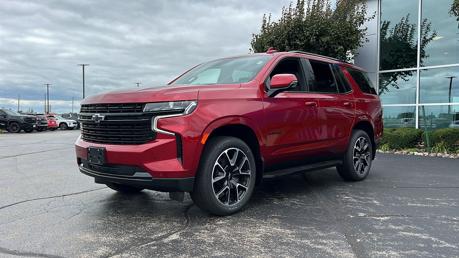 2024 Chevrolet Tahoe RST 1