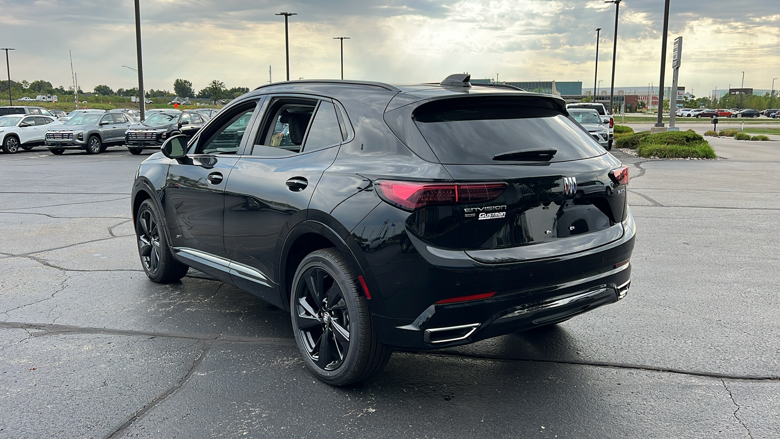 2024 Buick Envision Sport Touring 3